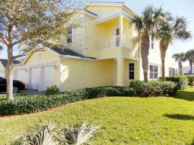 607 Mariner Bay Boulevard, Fort Pierce, FL 34949