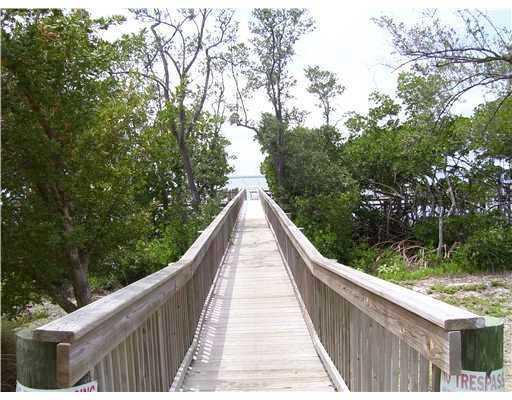 607 Mariner Bay Boulevard, Fort Pierce, FL 34949
