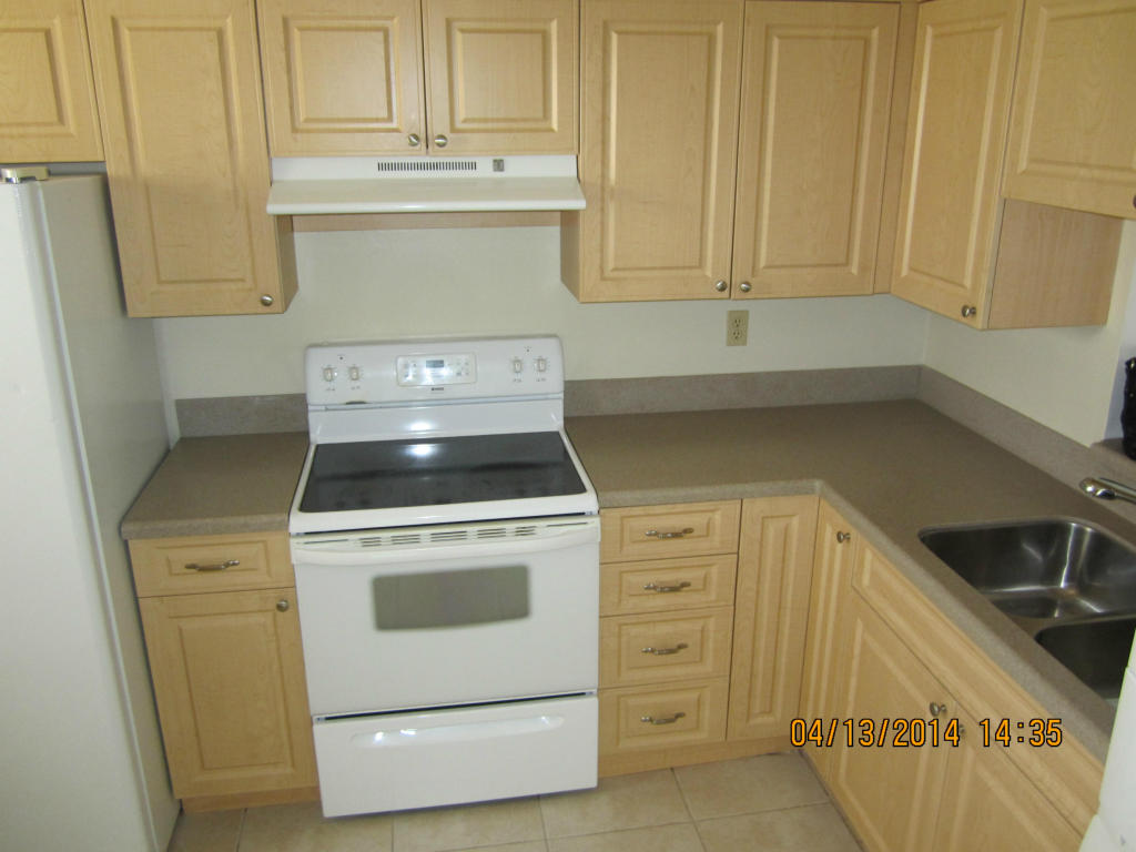 2050 Oleander Boulevard, Fort Pierce, FL 34950