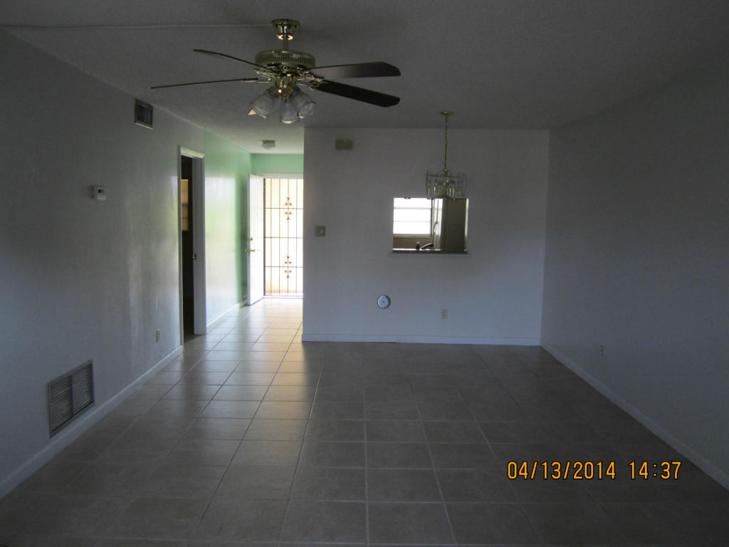 2050 Oleander Boulevard, Fort Pierce, FL 34950
