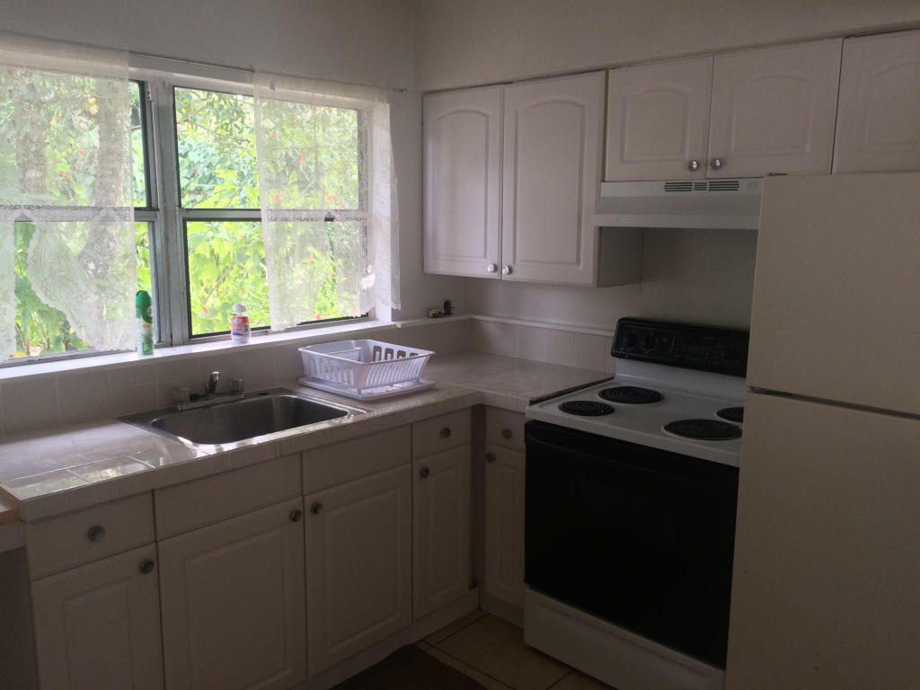 126 N 12th Street, Fort Pierce, FL 34950