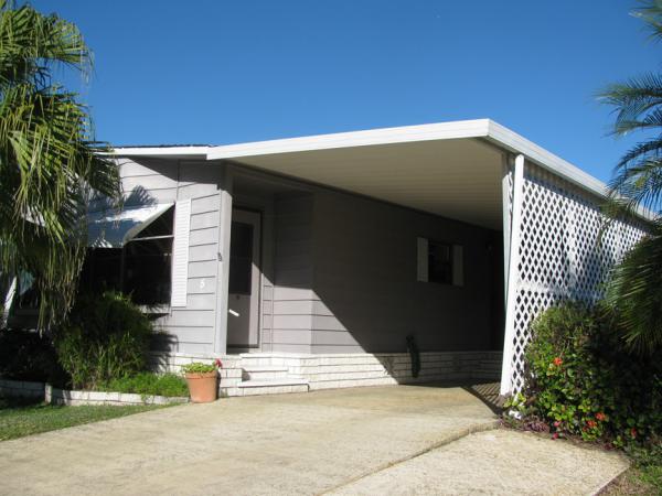 Spanish Lakes Country Club5 San RobertoFort Pierce, FL 34951