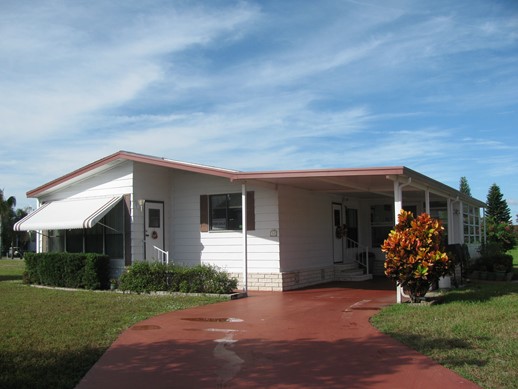Spanish Lakes Country Club17 CordilleraFort Pierce, FL 34951