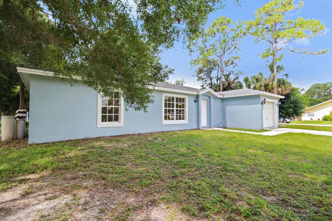 8407 Pensacola Road, Fort Pierce, FL 34951