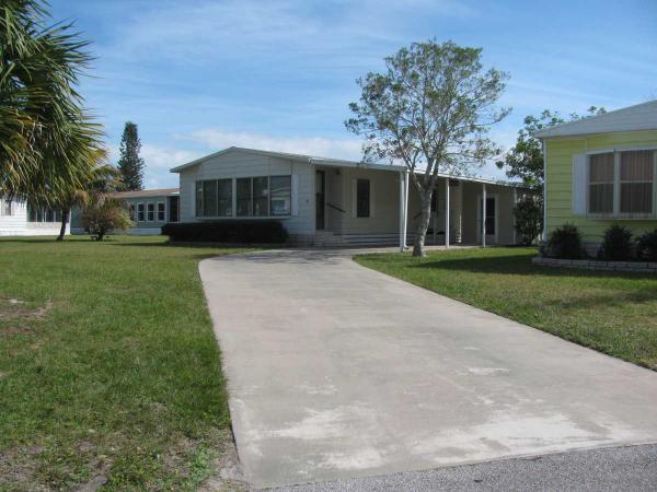 Spanish Lakes Country Club31 Rio de PalmasFort Pierce, FL 34951