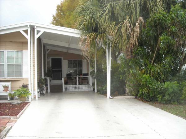 Spanish Lakes Riverfront1 Galicia LanePort Saint Lucie, FL 34952