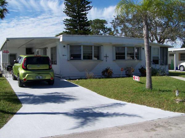 Spanish Lakes One15 del pradoPort Saint Lucie, FL 34952