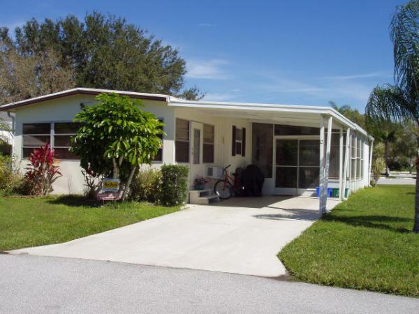 Spanish Lakes Riverfront12 Santa Maria CourtPort Saint Lucie, FL 34952