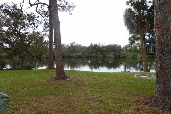Spanish Lakes Riverfront107 Camino del RioPort Saint Lucie, FL 34952