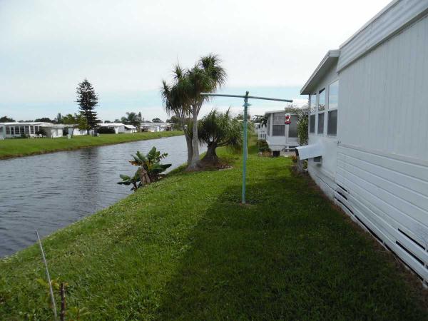 Spanish Lakes One32 Alta LomaPort Saint Lucie, FL 34952