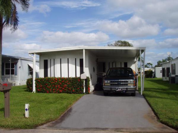 Spanish Lakes Riverfront11 YolandaPort Saint Lucie, FL 34952