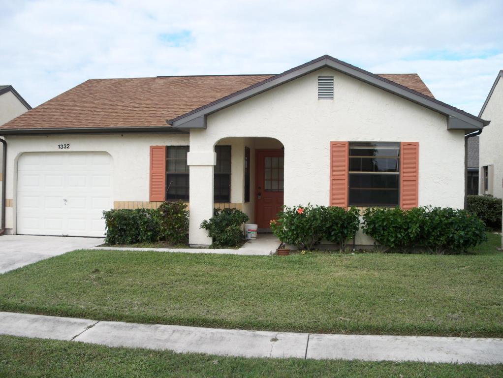 1332 SE Birmingport Court, Port Saint Lucie, FL 34952