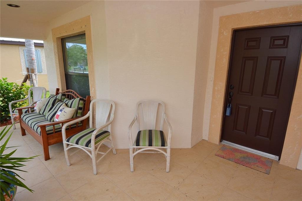 34 Silver Oak Drive, Port Saint Lucie, FL 34952