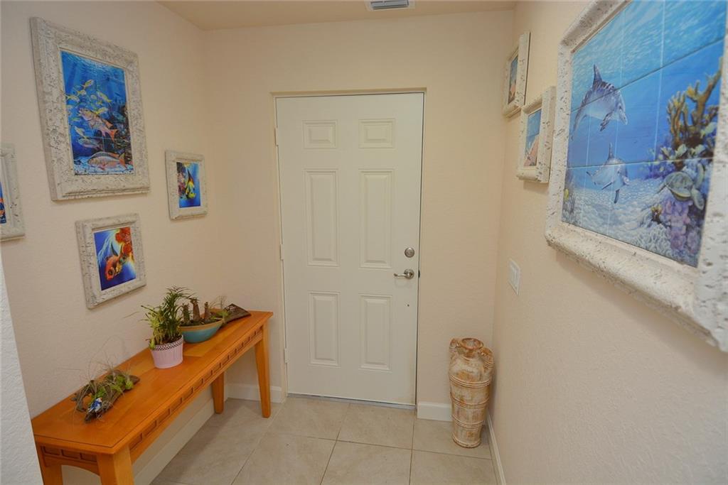 34 Silver Oak Drive, Port Saint Lucie, FL 34952