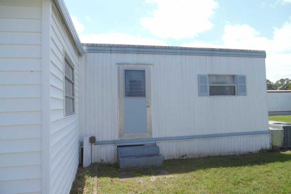 Spanish Lakes One9 Las Olas LnPort Saint Lucie, FL 34952