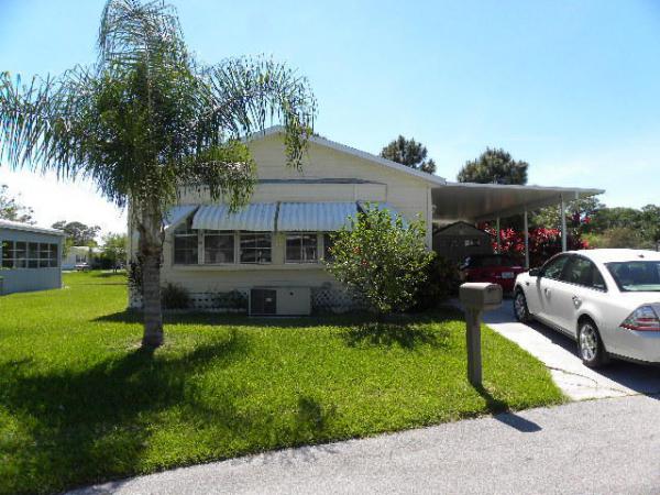 Spanish Lakes Riverfront16 Yolanda LanePort Saint Lucie, FL 34952