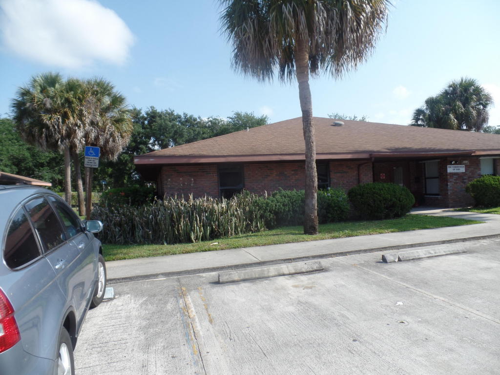 10694 S Us Highway 1, Port Saint Lucie, FL 34952