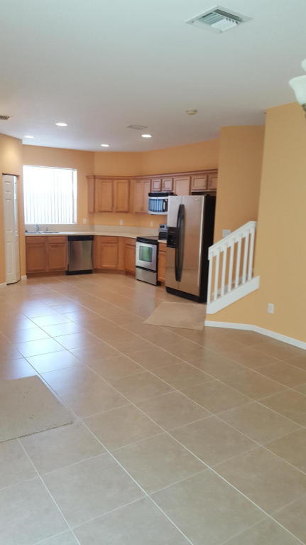 2574 SE Pineland Drive, Port Saint Lucie, FL 34952