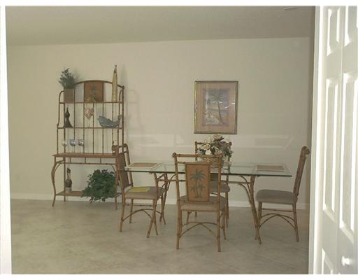 2104 SE Wild Meadow Circle, Port Saint Lucie, FL 34952