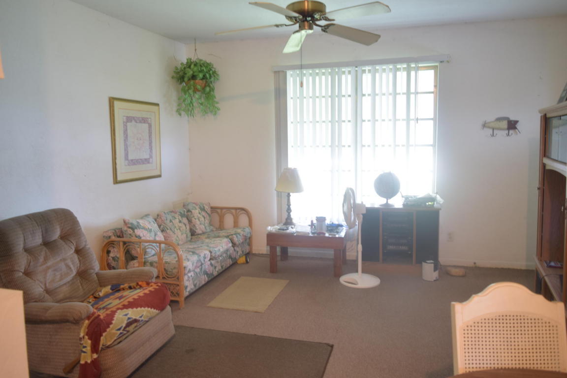 213 SE Camino Street, Port Saint Lucie, FL 34952