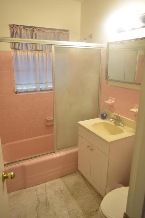 213 SE Camino Street, Port Saint Lucie, FL 34952