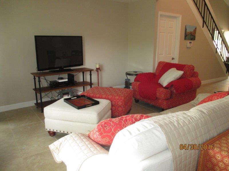 3309 SE Sandpiper Circle, Port Saint Lucie, FL 34952