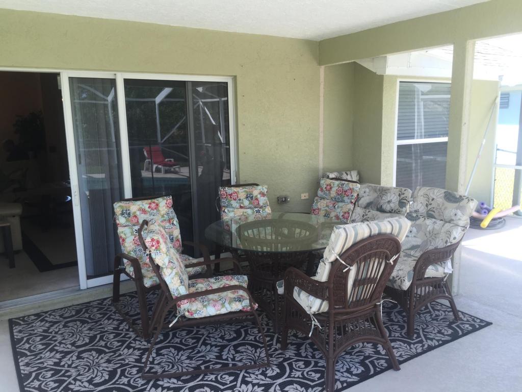 2365 SW Vale St, Port Saint Lucie, FL 34953