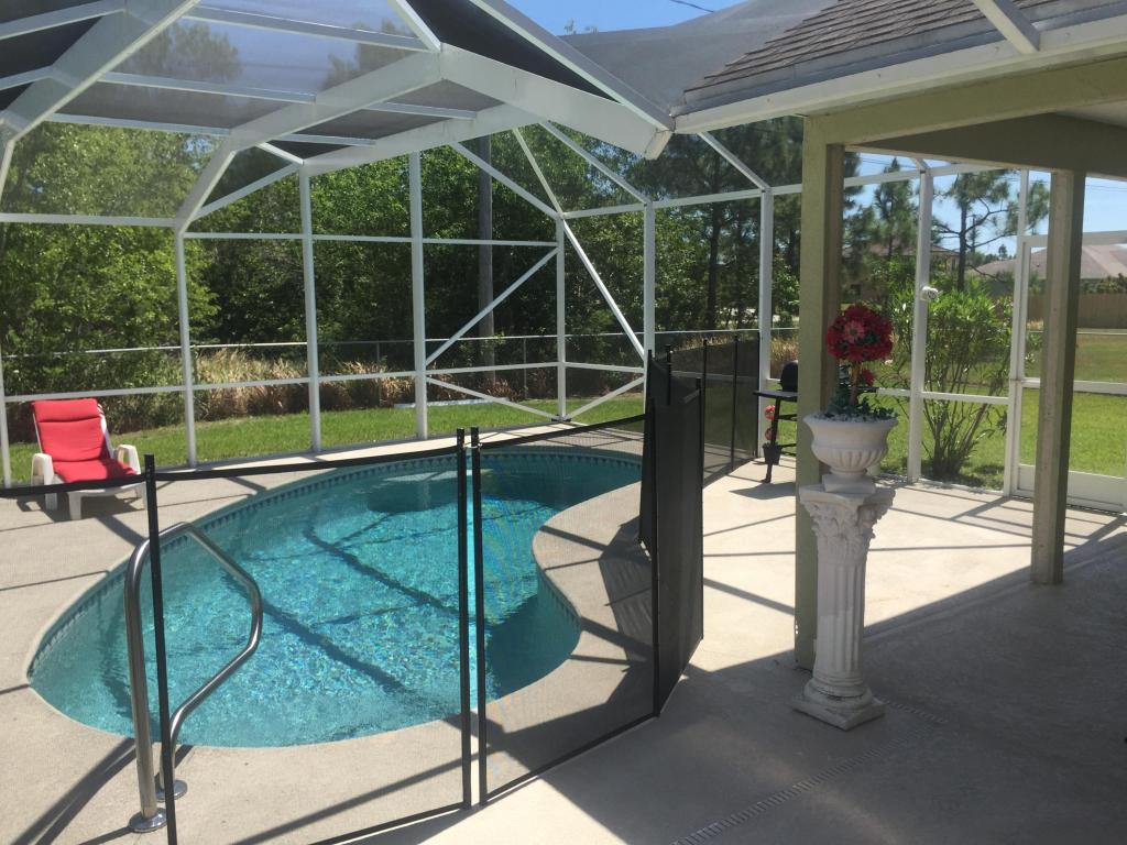 2365 SW Vale St, Port Saint Lucie, FL 34953
