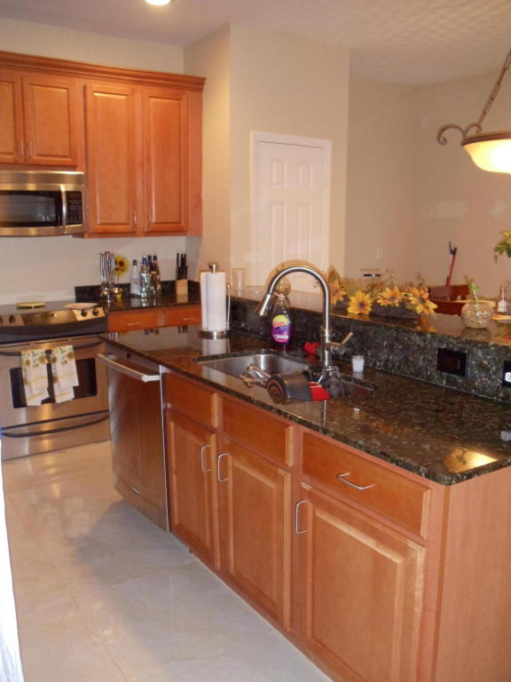 5842 NW Mesa Circle, Port Saint Lucie, FL 34953
