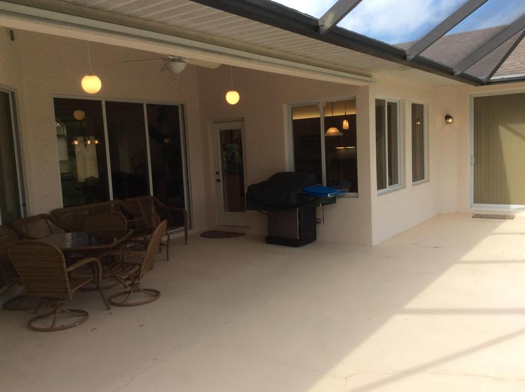 1947 SW Import Dr, Port Saint Lucie, FL 34953