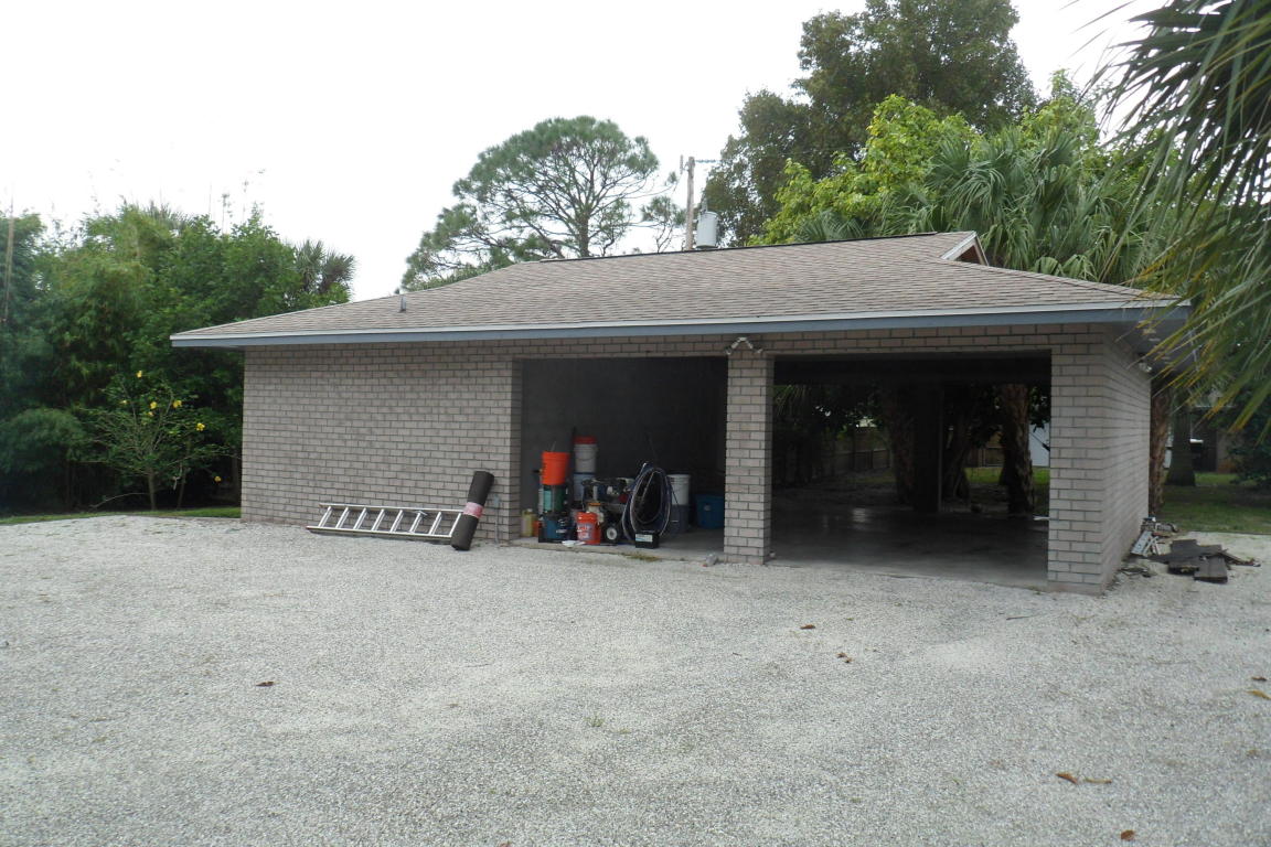 2049 SW Cranberry Street, Port Saint Lucie, FL 34953
