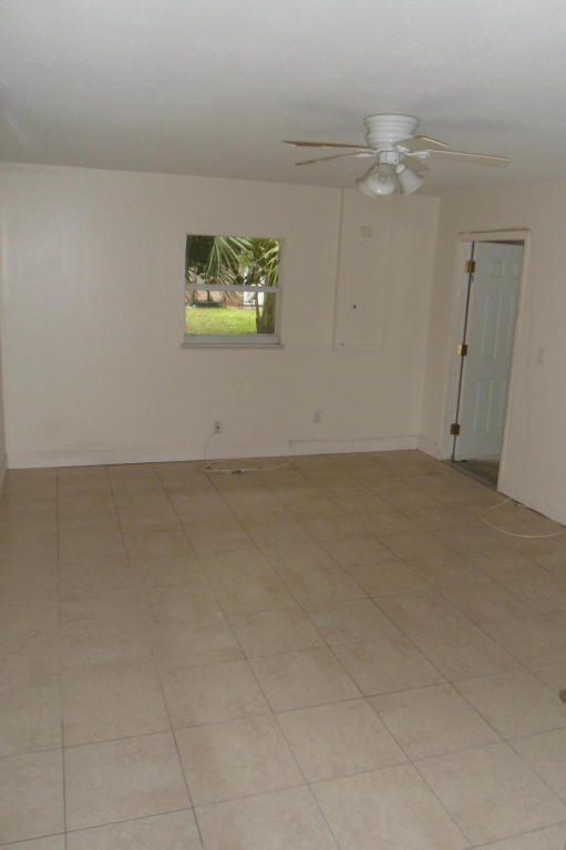 2049 SW Cranberry Street, Port Saint Lucie, FL 34953