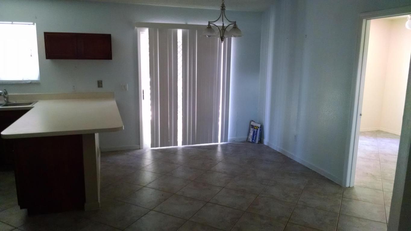 6800 NW Elaine Street, Port Saint Lucie, FL 34953