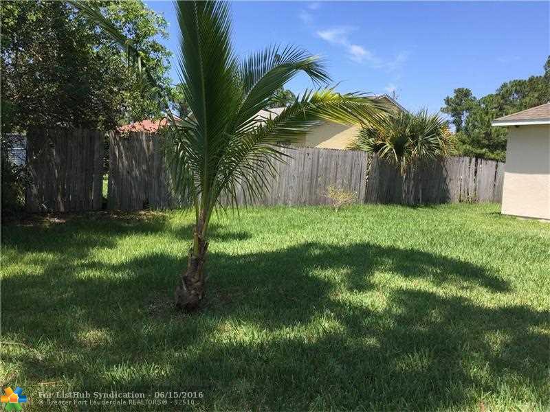 1772 SW Bonfire Ter, Port St. Lucie, FL 34953