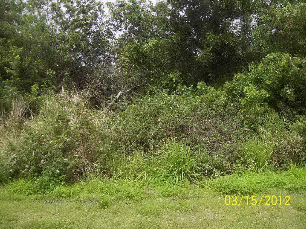 981 SW California Blvd, Port Saint Lucie, FL 34953