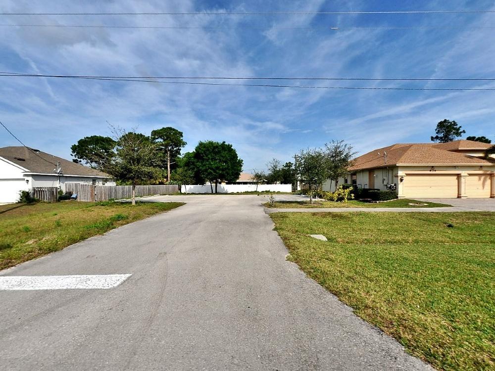 926 NW Bayshore Boulevard, Port Saint Lucie, FL 34953