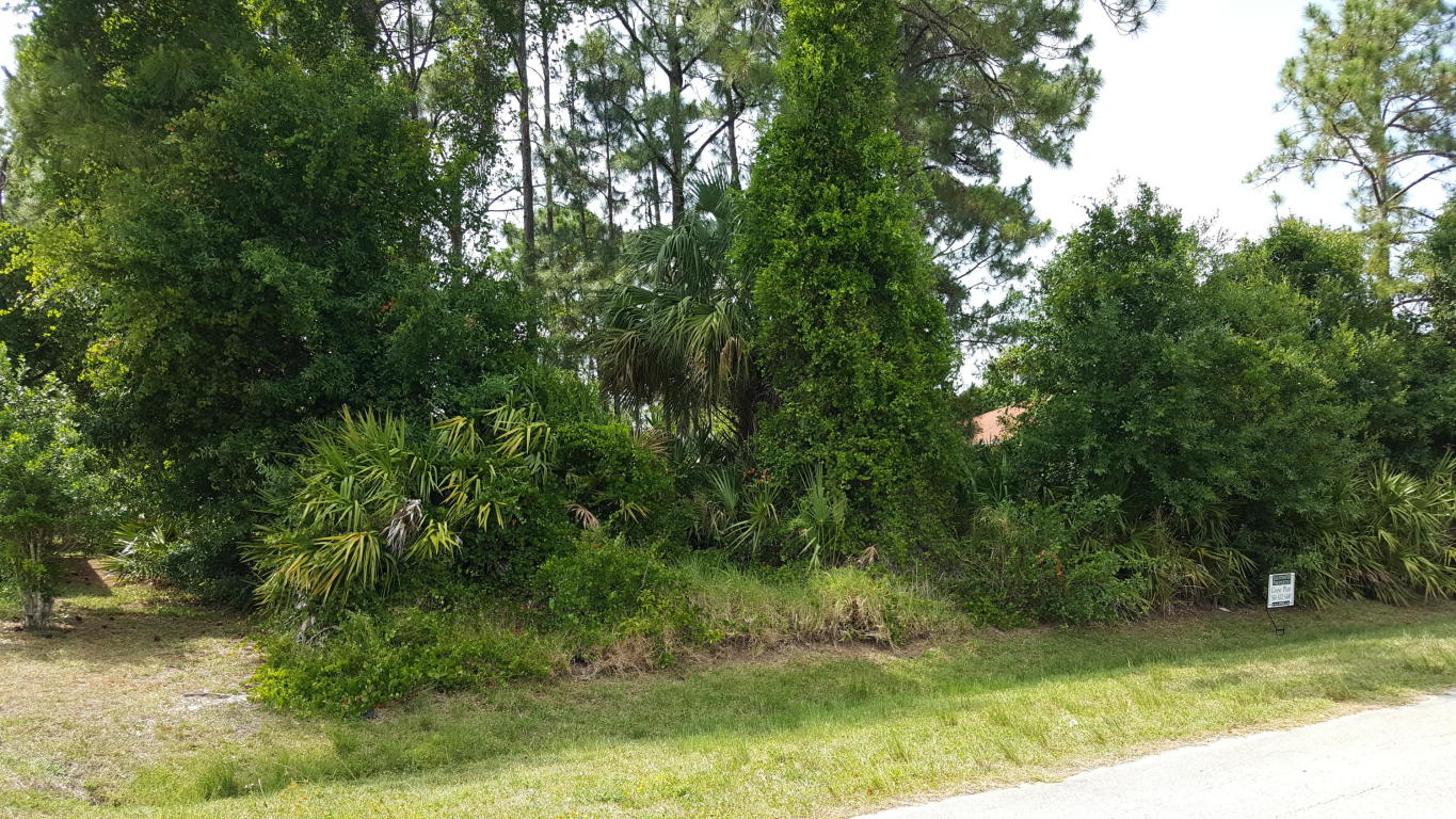 1932 SW Erie Street, Port Saint Lucie, FL 34953