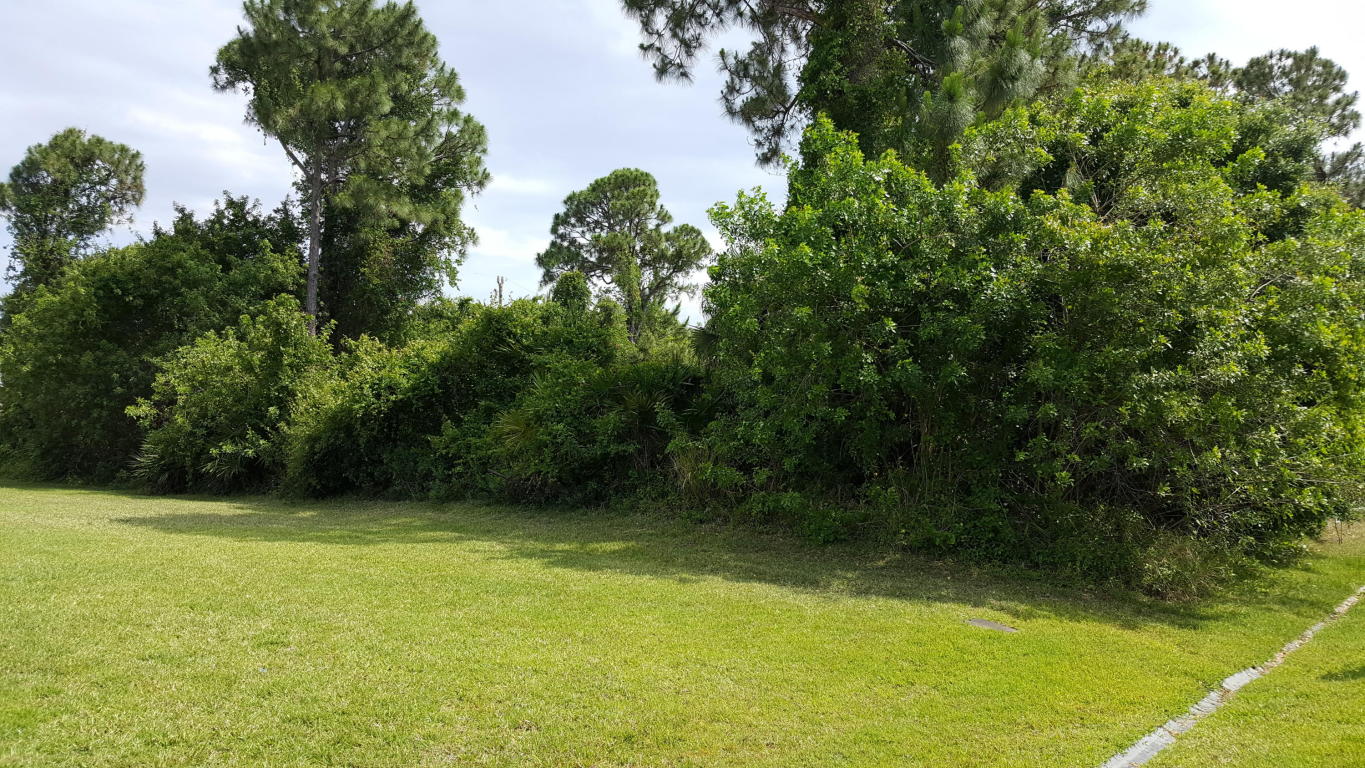 1949 SW Erie Street, Port Saint Lucie, FL 34953