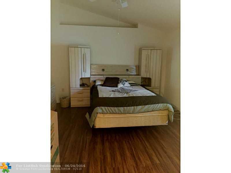 519 SW DEER RUN, Port St. Lucie, FL 34953
