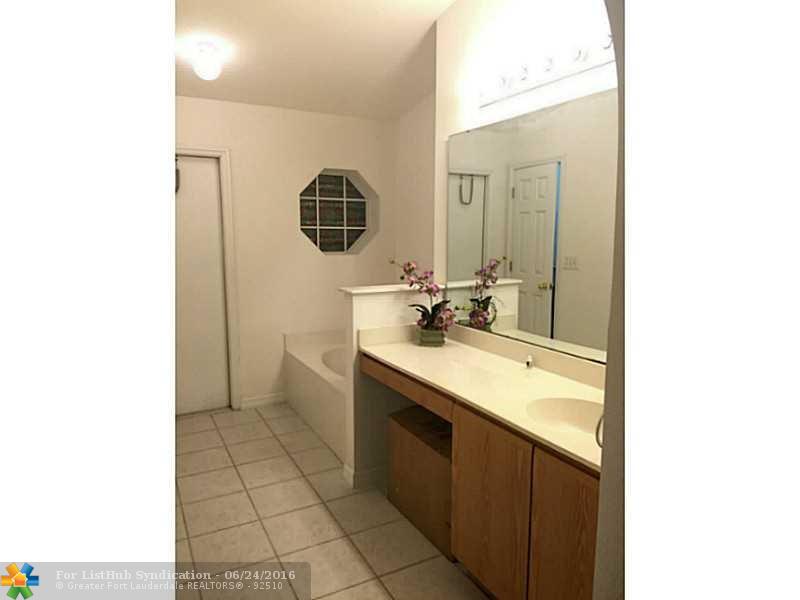 519 SW DEER RUN, Port St. Lucie, FL 34953