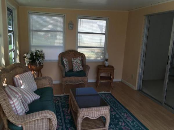 Pinelake Village Mobile Home Community376 NE Jade CircleJensen Beach, FL 34957