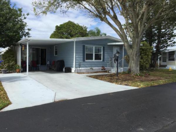 Pinelake Village Mobile Home Community301 NE Moonstone DriveJensen Beach, FL 34957