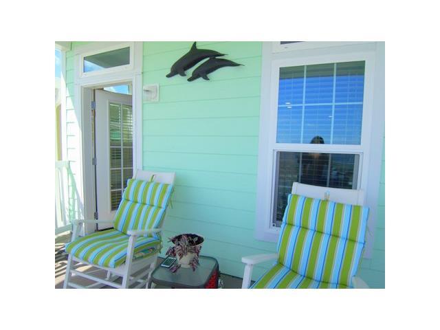 29 Indian River DR, Jensen Beach, FL 34957