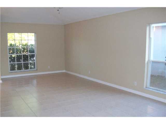 876 Waterlily PL, Jensen Beach, FL 34957