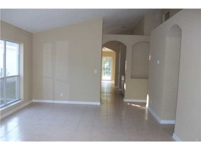 876 Waterlily PL, Jensen Beach, FL 34957