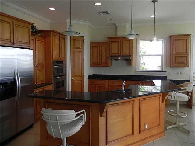 1530 Dixie HWY, Jensen Beach, FL 34957
