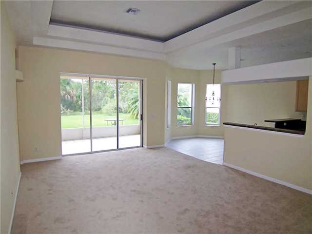 3730 Royal Oak DR, Jensen Beach, FL 34957