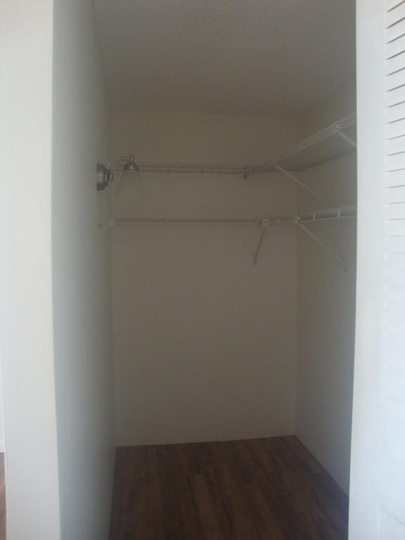 1560 NE 12th Terrace, Jensen Beach, FL 34957