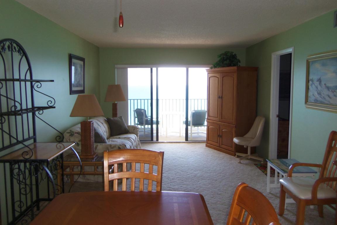 7410 S Ocean S Drive, Jensen Beach, FL 34957