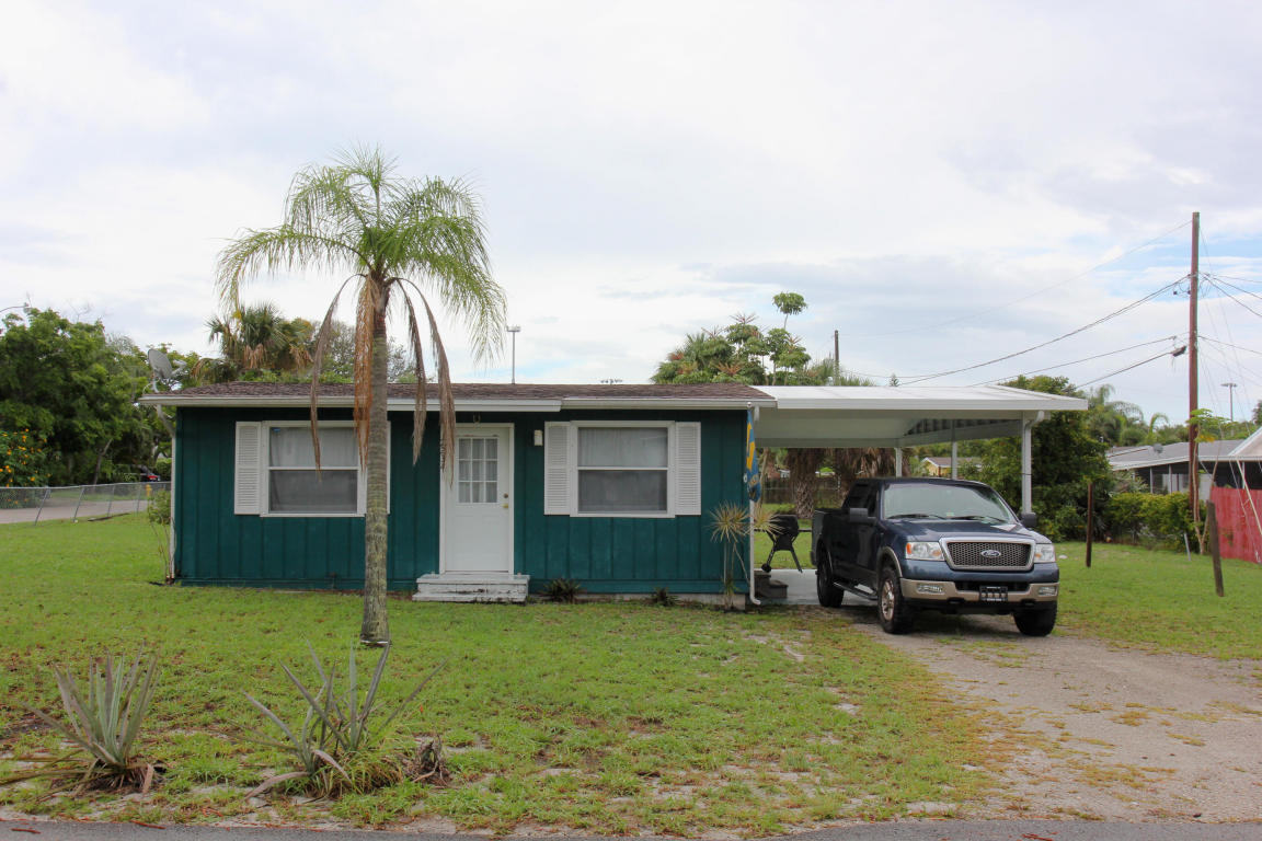 2234 NE Pine Ridge St, Jensen Beach, FL 34957